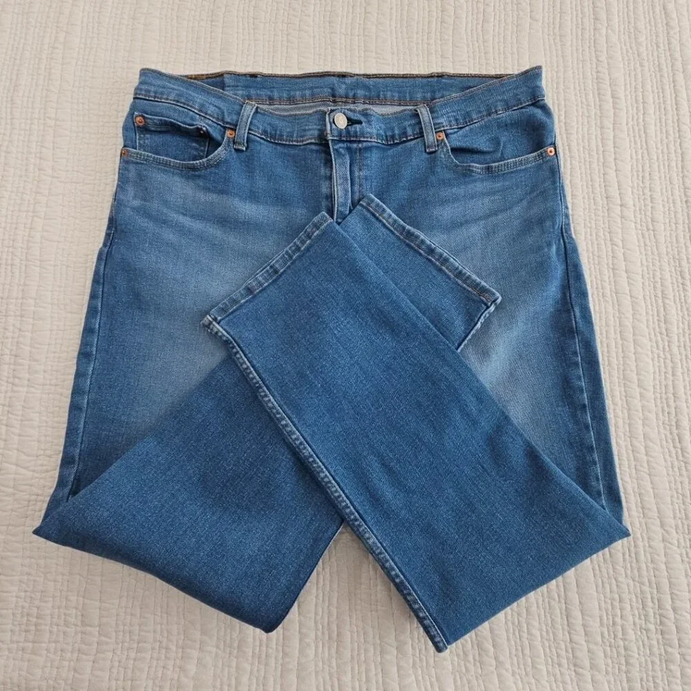 Levi's 511 Jeans Men's 40x30 Light Wash Straight Leg Stretch Classic‎ Denim EUC